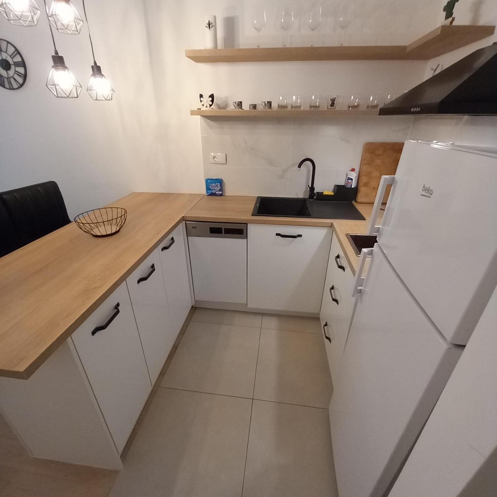 Emza Sea View Apartment Bar Ngoại thất bức ảnh